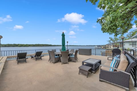 Plenty of seating the top boat dock patio!