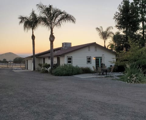Country Home at the Crossroads 