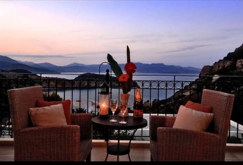 Villa, 3 Bedrooms, Private Pool, Ocean View | Balcony