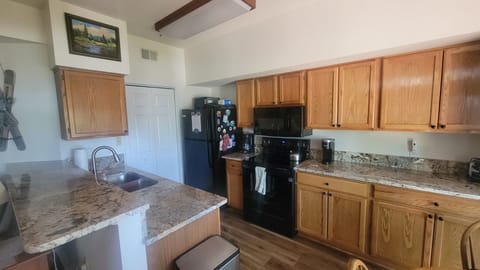 New Kitchen Counters