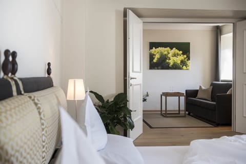 Suite | Room amenity