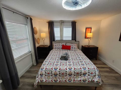 Queen bed