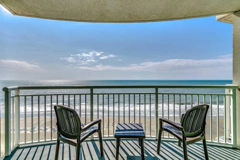 Spectacular Private Oceanfront Balcony 