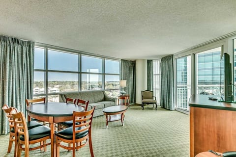 Spacious living area 