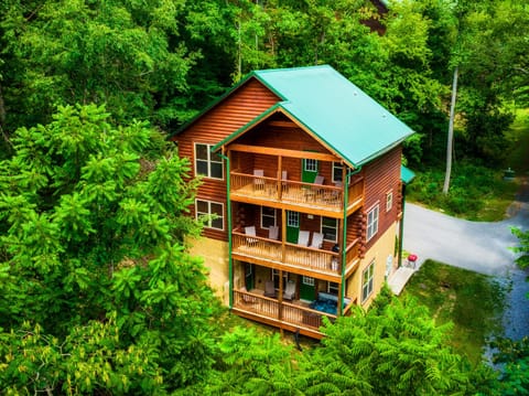 Welcome to The Cozy Cabin!