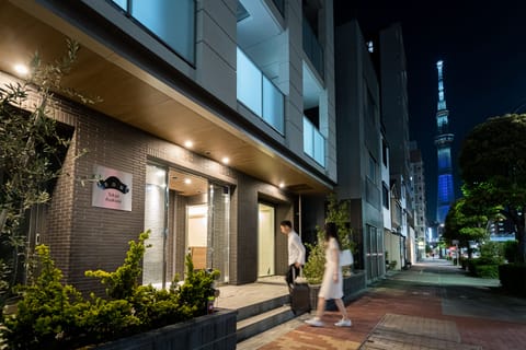 Front of property - evening/night