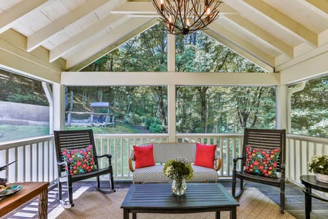 Large Screened Porch