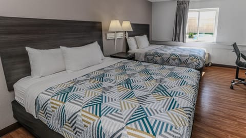 Standard Room, 2 Queen Beds, Non Smoking | WiFi (free), bed sheets