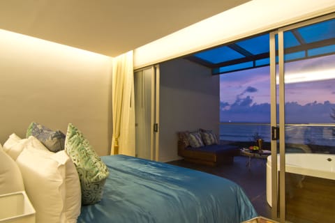 Prestige Duplex Suite King Bed | View from room