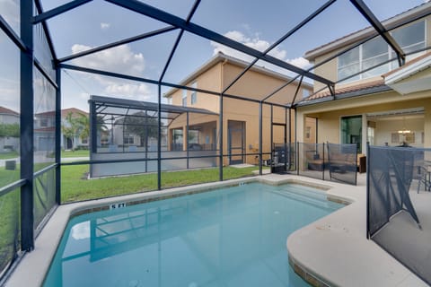 Kissimmee Vacation Rental | 5BR | 5BA | 1 Step Required for Access | 3,081 Sq Ft
