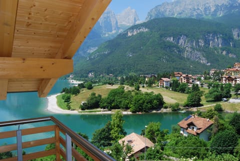 Deluxe Room, 1 Bedroom | Balcony view