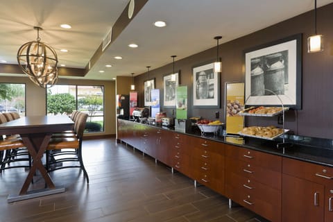 Free daily buffet breakfast