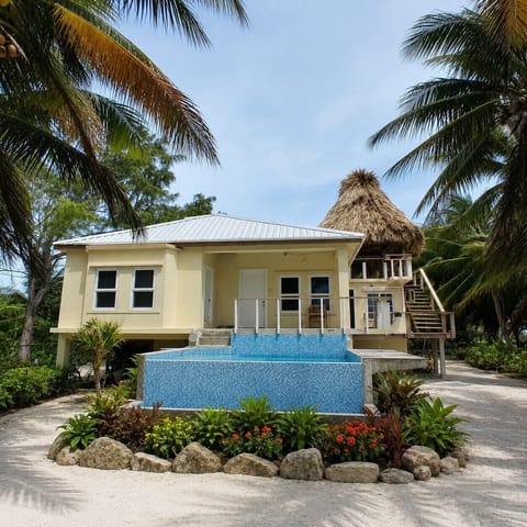Sparkling new swimming pool for your enjoyment