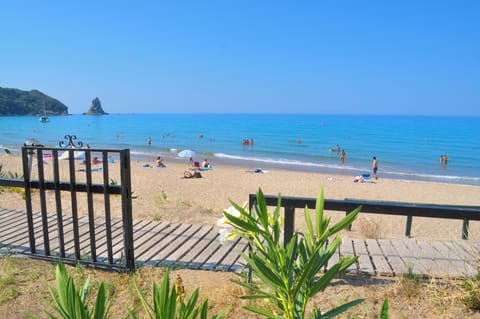 House, 1 Bedroom, Smoking, Patio | Beach