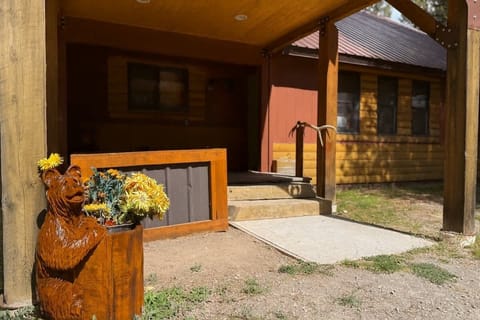 Front entry into The Bears Den