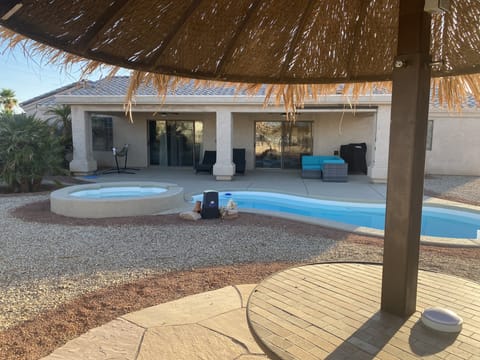 Pool & Palapa Table