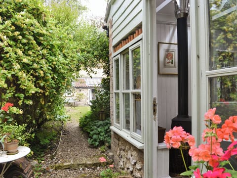 Garden room | Lavender Cottage, Methwold, near Thetford