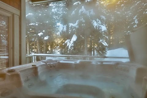 Condo, 2 Bedrooms | Spa | Hot tub