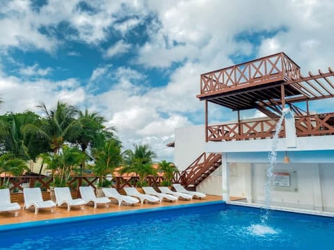 Outdoor pool, open 10:00 AM to 8:00 PM, sun loungers