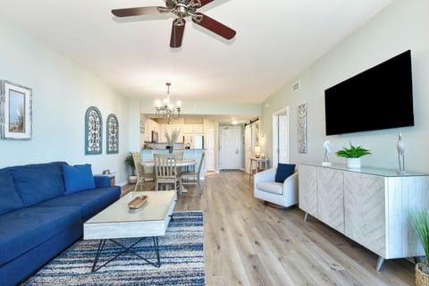 The Palms of Destin 2914 - Open Living Area