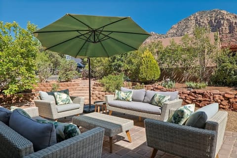 Pet-friendly paradise in the foothills of Thunder Mountain