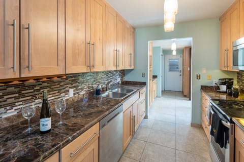 Treat yourself with a chilled glass of wine in the gourmet kitchen