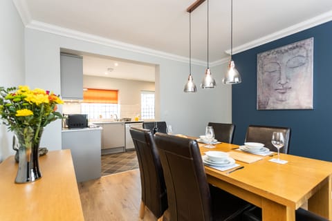 Family House, Private Bathroom | Restaurant