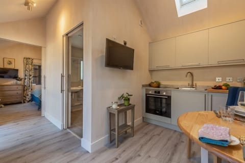 Kitchen and dining area