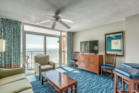 Beautiful oceanfront living room 