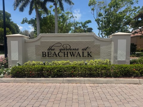 The entrance to Gardens at Beachwalk