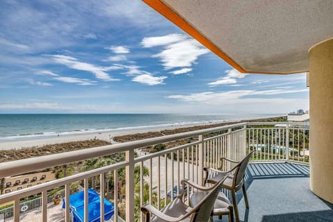 Gorgeous oceanfront balcony view 