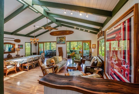 Welcome to Hanalei Happy Place!