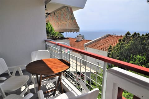 Family House | View from room