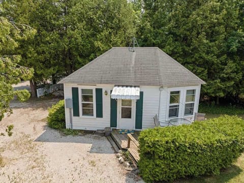 We can't wait to host you at Tuckaway Cottage!