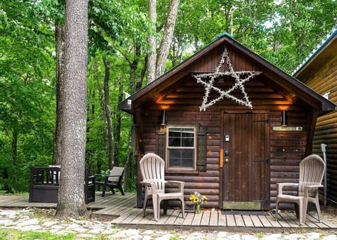 Exterior view of the cabin