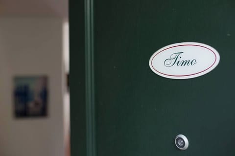 3309c970 ab53 4633 8e8e fc2bed971aba