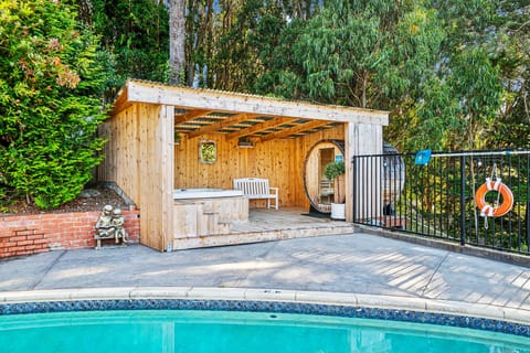 Serene canyon view with pool, hot tub & cedar barrel sauna