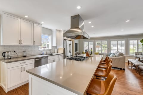 Let us know if you need something specific stocked in the kitchen.