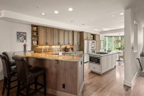 This is a private chef worthy kitchen! Bring in a chef for a special dinner one night during your stay. We have great recommendations!