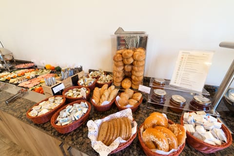 Daily buffet breakfast for a fee