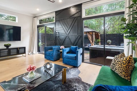 Beautifully designed space for your entertaining needs