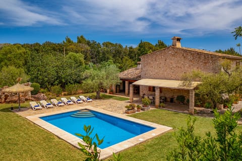 Beautiful finca with pool