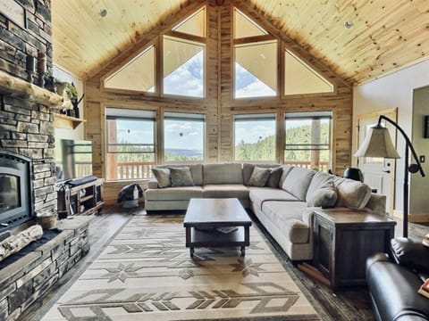 Lots of space to lounge 