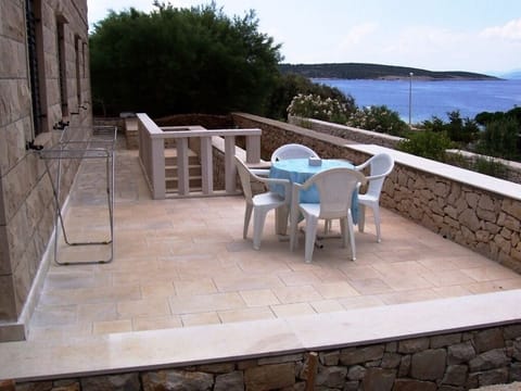 Terrace No1