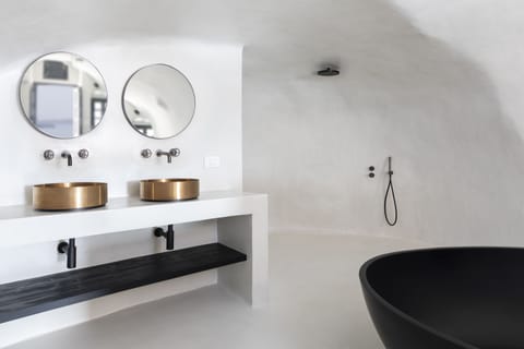 Designer toiletries, hair dryer, towels, soap