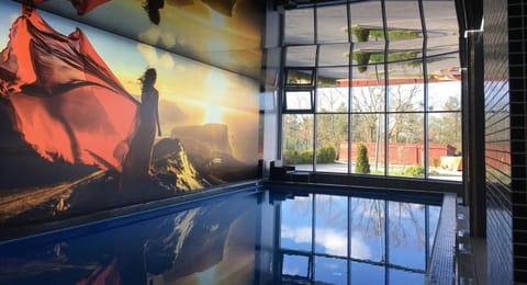 Indoor pool, sun loungers, lifeguards on site