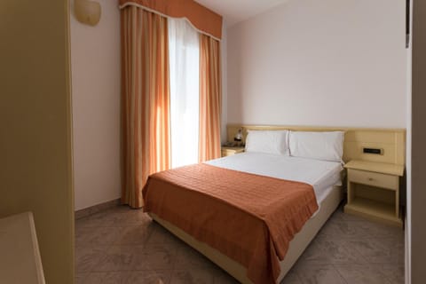 Minibar, in-room safe, desk, free cribs/infant beds