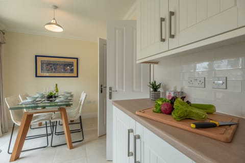 Ground floor: Kitchen and dining area