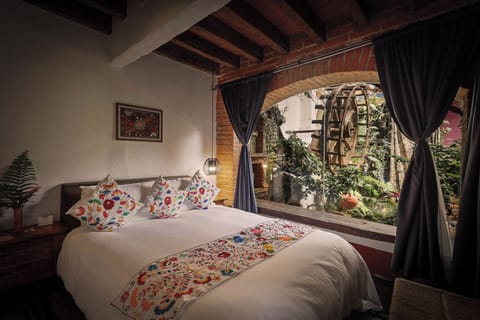 Standard Quadruple Room | Egyptian cotton sheets, premium bedding, down comforters, in-room safe