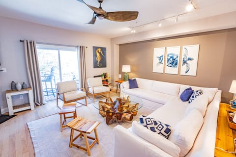 Beautifully Furnished Townhouse